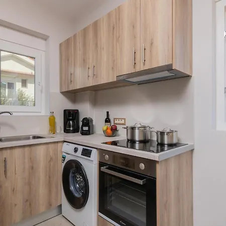 Riza Sun By Villa Katastárion